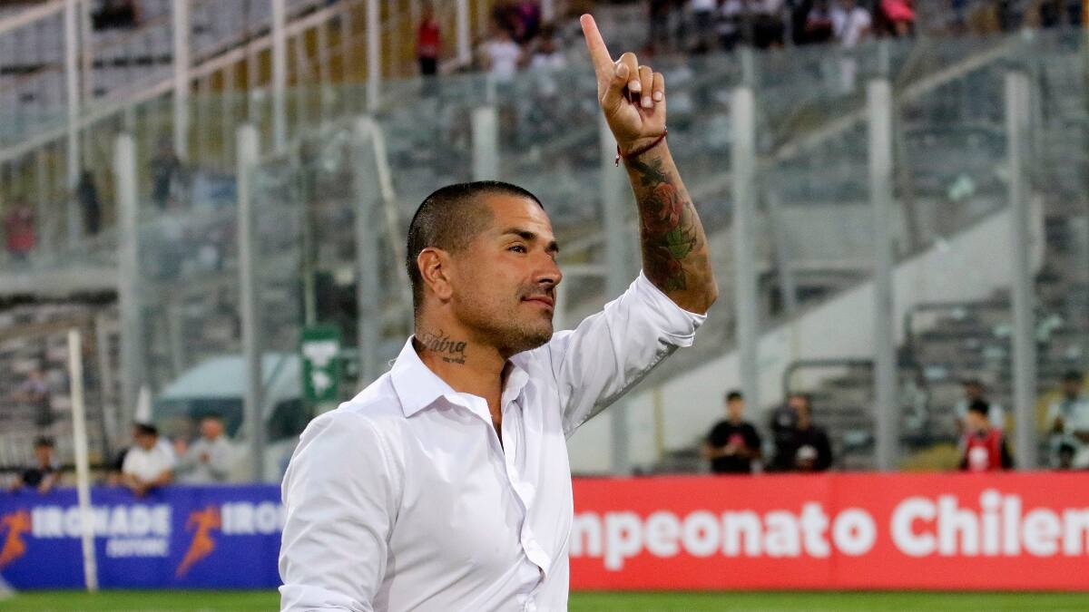 “Si hago mi despedida, me gustaría que estuviera Robin van Persie, hasta hoy tengo contacto con él”