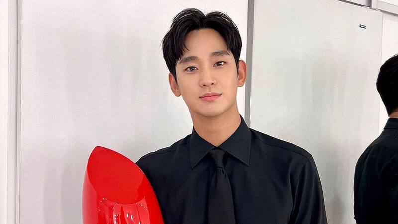 Kim Soo-hyun es parte del elenco de "La Reina de las Lágrimas":