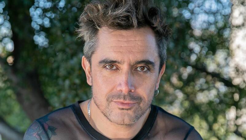 fue abordado al interior de su auto. Créditos: Instagram