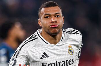 Agentes y representantes de futbolistas giraron a la baja: recibieron un 20% menos en 2024