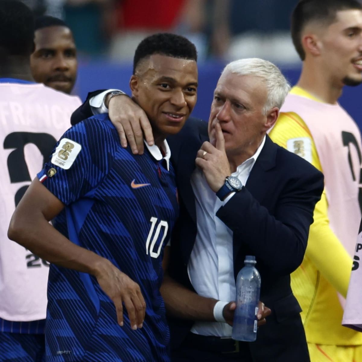Kylian Mbappé estalla tras eliminar a Paraguay: “Que se vayan a la mier...”
