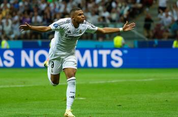 VIDEO | ¿Cuál presión? Mbappé marcó su primer gol con Real Madrid en la Supercopa de Europa