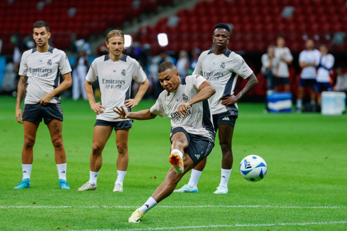 Kylian Mbappé podría ser de la partida en la Supercopa entre Real Madrid y Atalanta.