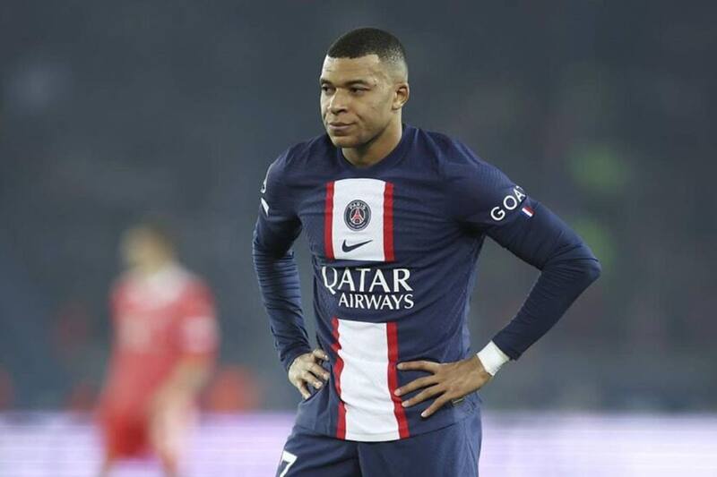 jugador de Paris Saint Germain.