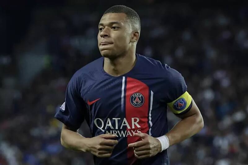Kylian Mbappé se niega a renovar con el PSG.