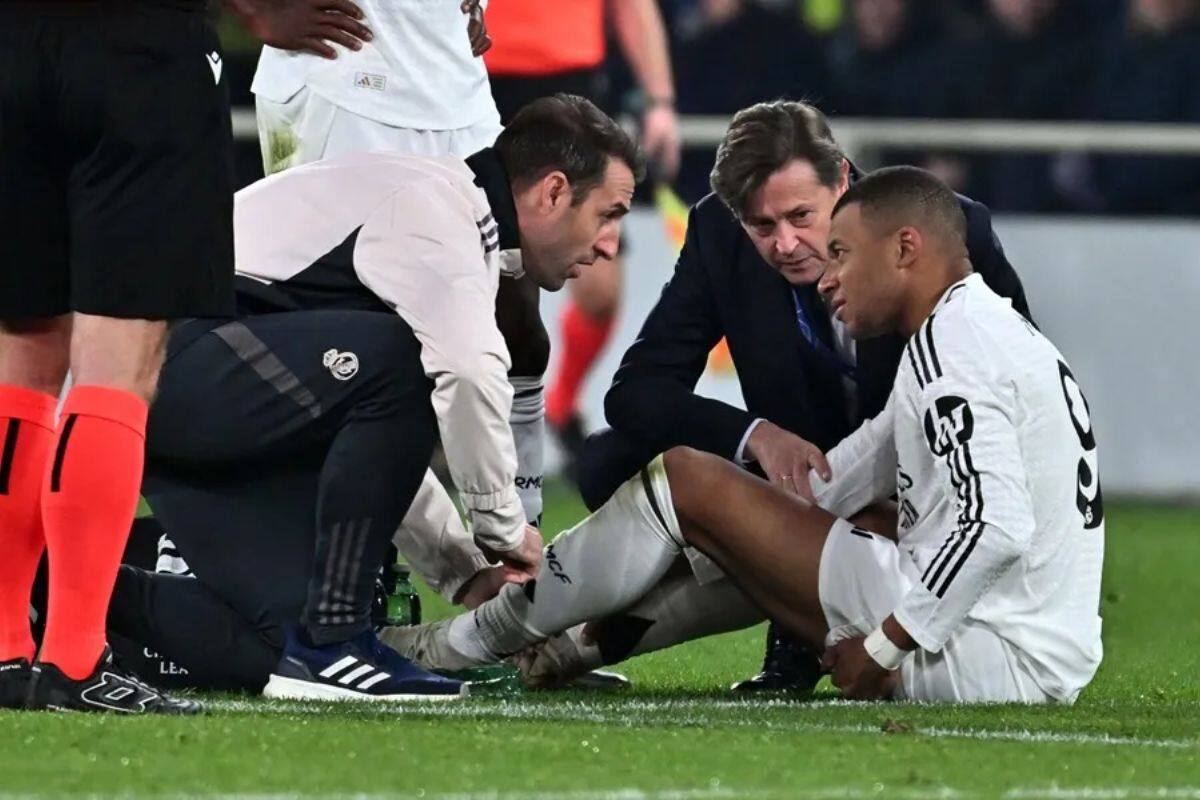 salió lesionado del partido ante el Atalanta por la Champions League. Foto: EFE.