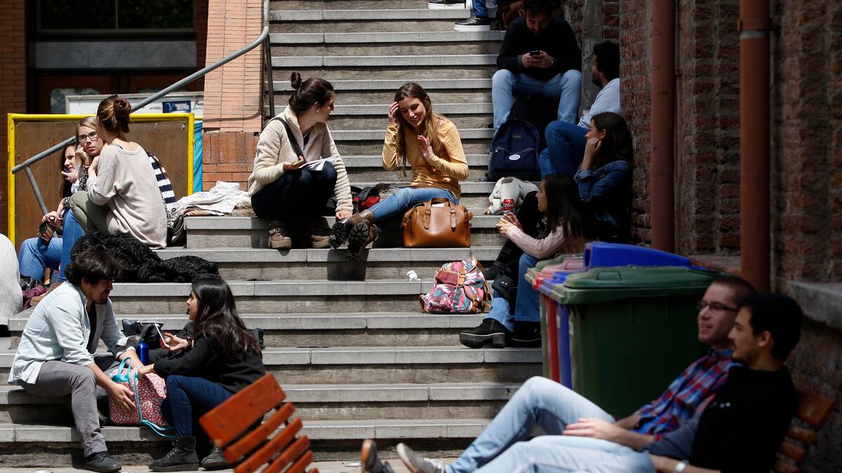 Tradicional universidad chilena no recibió acreditación: hay más de 3.000 alumnos en riesgo