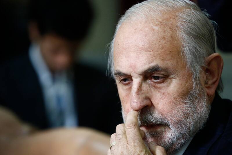 Santiago 17 de junio 2019
La Comision que investiga la actuacion del Ministerio del Interior y organismos policiales en muerte de Camilo Catrillanca, recibe al Fiscal Nacional del Ministerio Público, Jorge Abbott.
En la foto Jorge Abott
Karin Pozo/Aton Chile