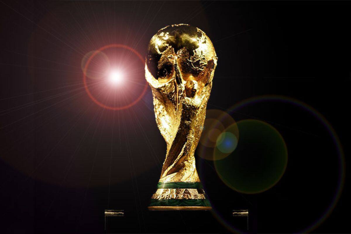 El trofeo más codiciado y que solo 8 naciones miembros de FIFA poseen en sus vitrinas. Foto: Conmebol.