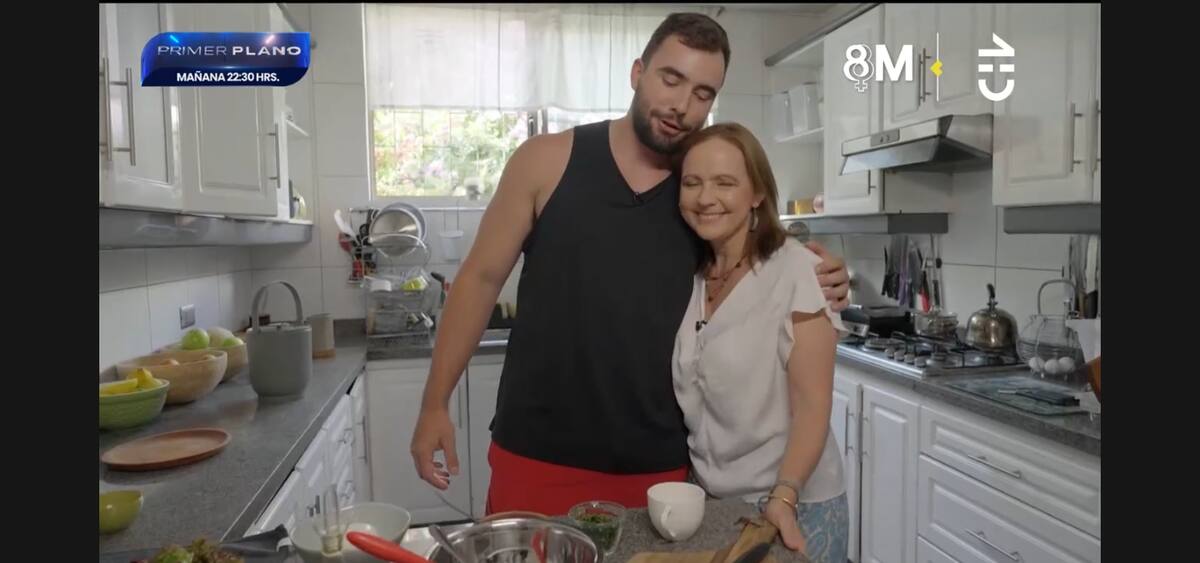 Su madre apareció brevemente. Créditos: CHV.