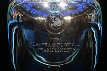 Es el mejor arquero del mundo y no estará en la Eurocopa: quedó fuera de la nómina definitiva