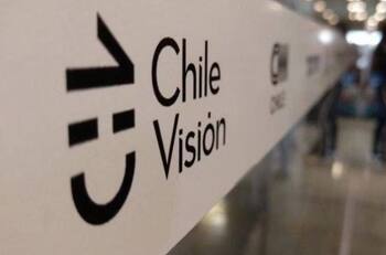 Una ex “SQP” y un rostro de “Zona de Estrellas”: Los panelistas que CHV habría reclutado para su nuevo programa de farándula