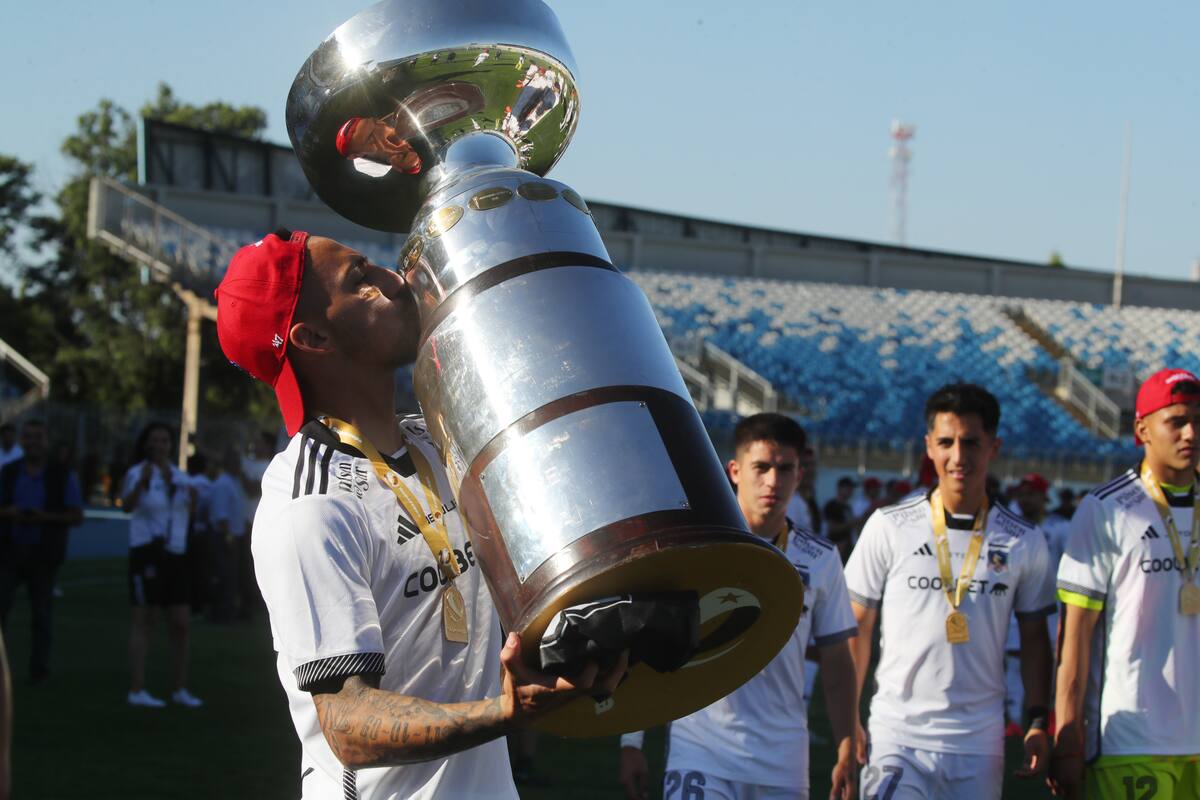 Uno de los hitos televisivos frustrados del año futbolístico: la Supercopa. Terminó jugándose en un estadio vacío y diez meses después de lo programado.