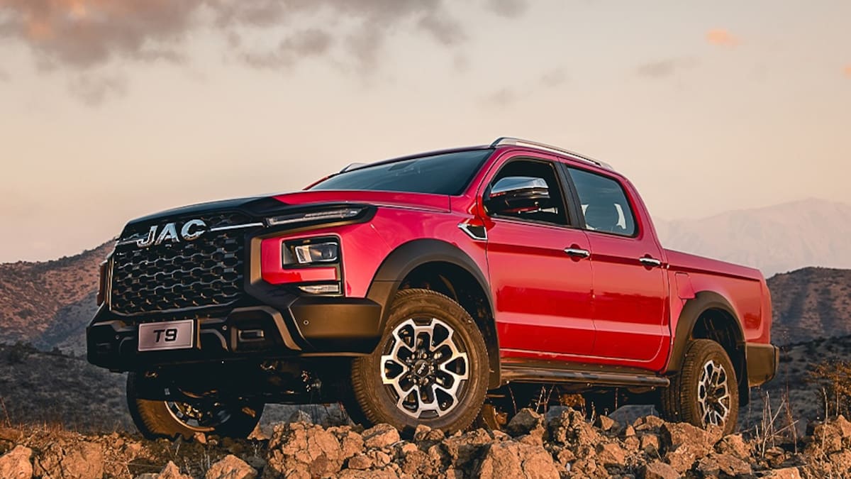 JAC presenta sus camionetas T9 y T8 Pro: son las más avanzadas en Chile