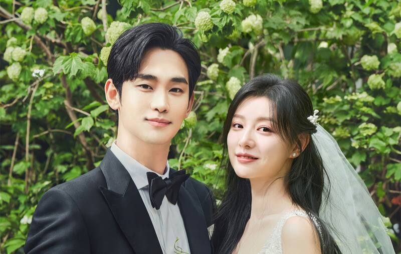 estrena un capítulo a la semana.