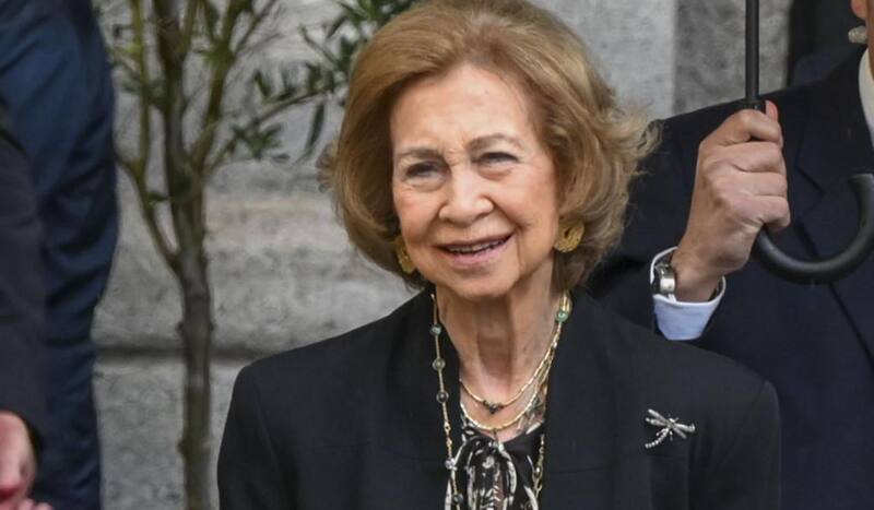 se mantiene hospitalizada tras padecer de infección urinaria.