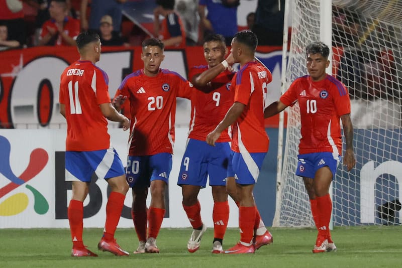 La brillante actuación de Nico Guerra ante Panamá no fue suficiente para Ricardo Gareca. Foto: Aton.