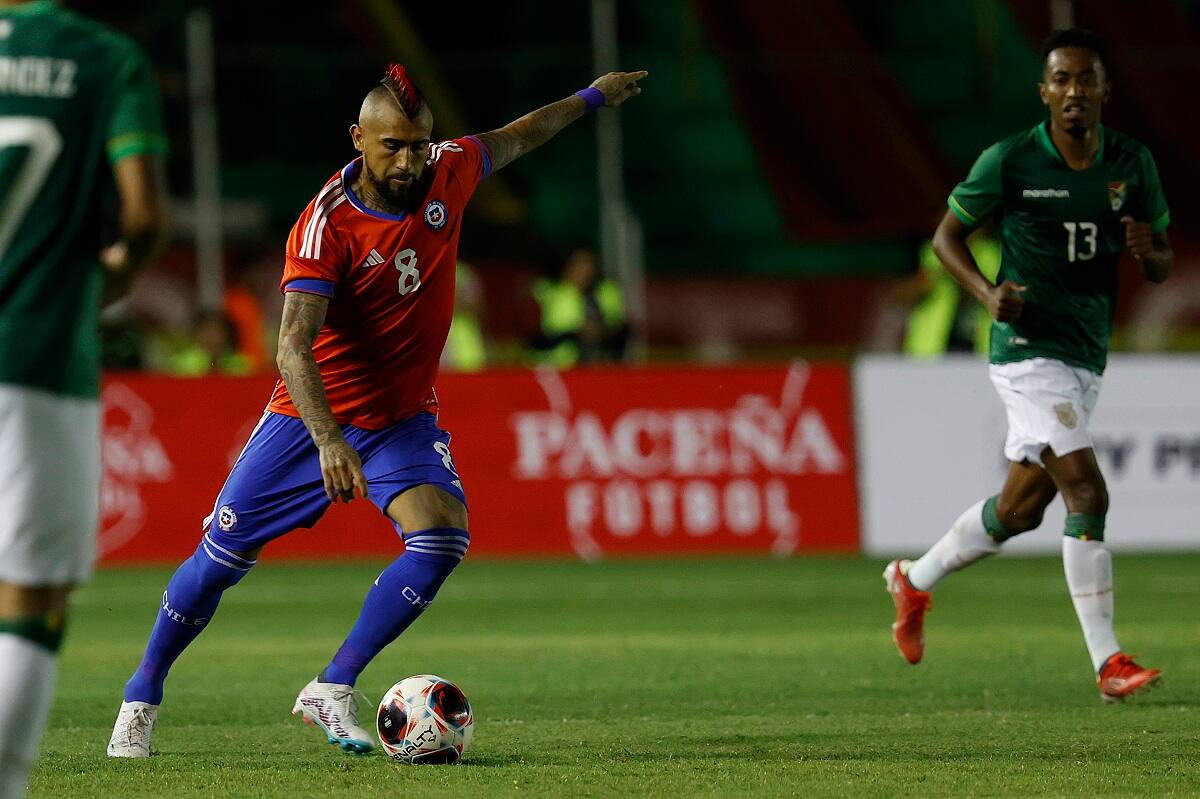 El equipo dirigido por Eduardo Berizzo igualó ante Bolivia en Santa Cruz de la Sierra.