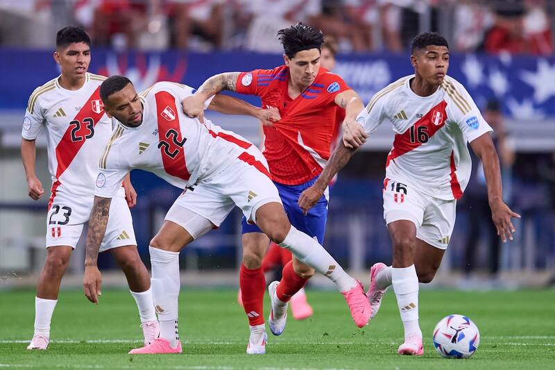 Chile se medirá ante Perú.
