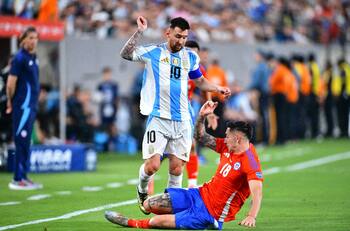 Caruso Lombardi criticó despiadadamente el arbitraje de La Roja vs Argentina: “No soy chileno, soy honesto”