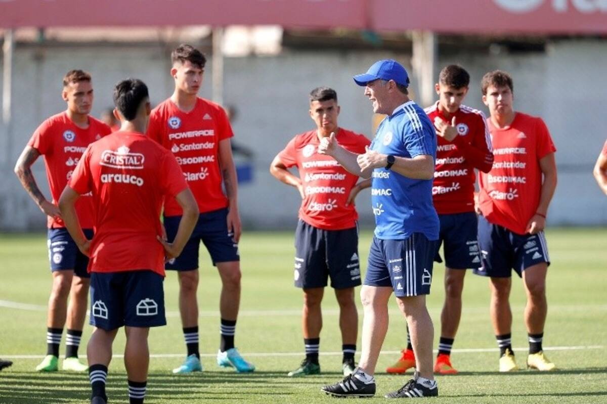 Eduardo Berizzo prepara un nuevo microciclo.