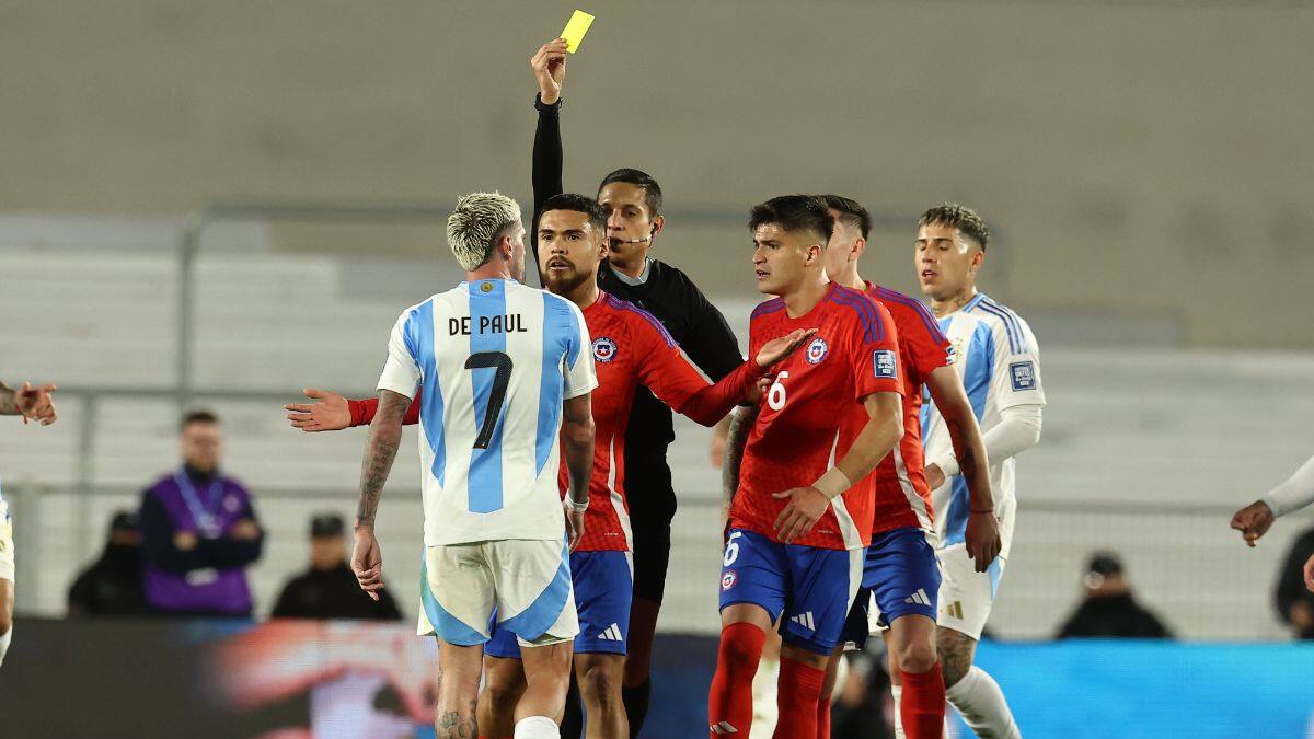 Mucho cuidado: los jugadores de la Selección Chilena que están a una amarilla de perderse el choque con Brasil