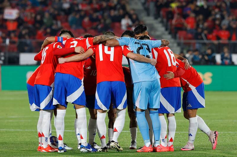 La Roja espera volver de Colombia con los 3 puntos.