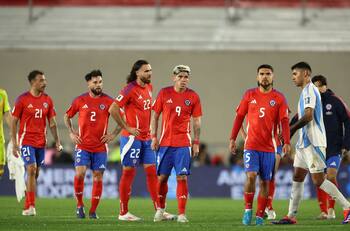 Histórico de la Selección Chilena: “Si no tenemos jugadores, vamos a seguir cambiando y cambiando entrenadores”
