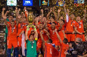 Sorpresa mayúscula en España por llegada de bicampeón de América con La Roja: “El fichaje más random”