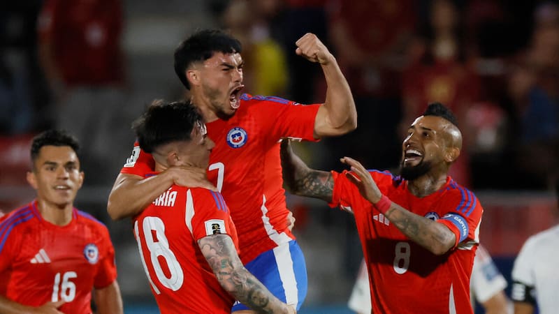 Los 3 grandes duelos que se darán hoy en el Chile vs Paraguay