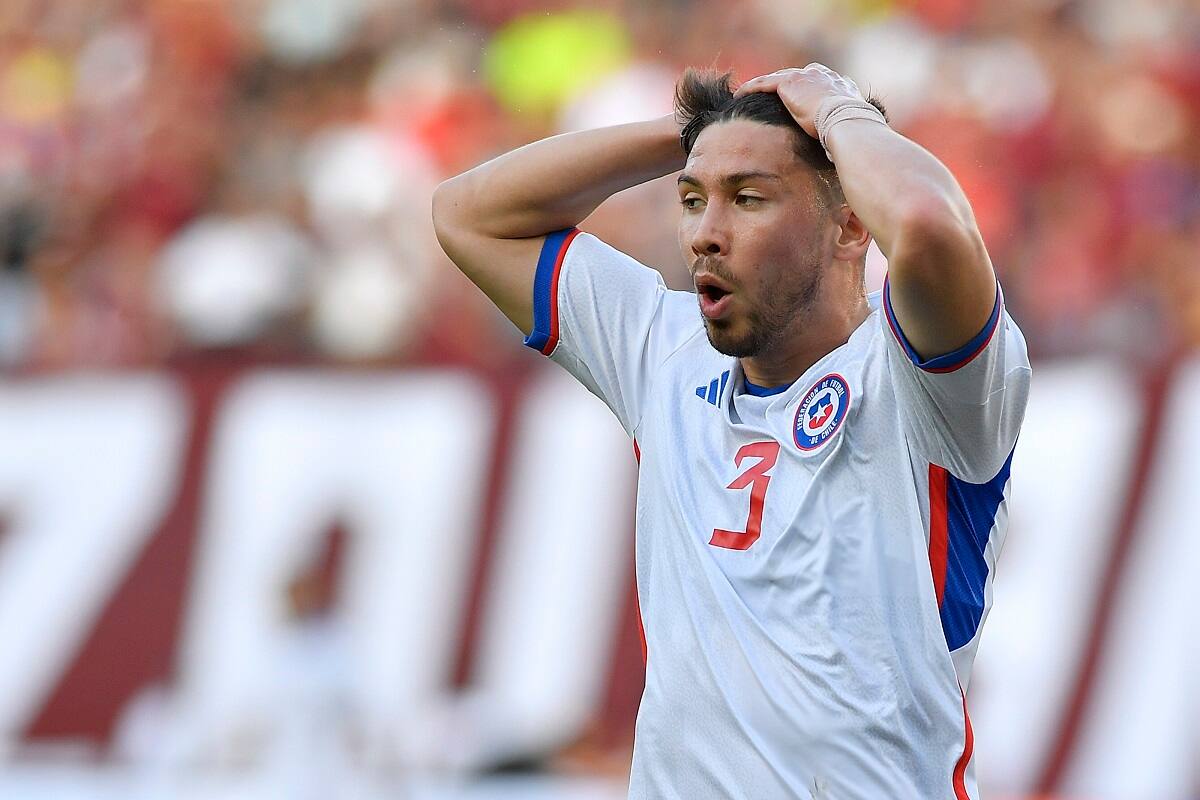 Felipe Loyola debutó en La Roja frente a Venezuela por la cuarta fecha de las Eliminatorias Sudamericanas
