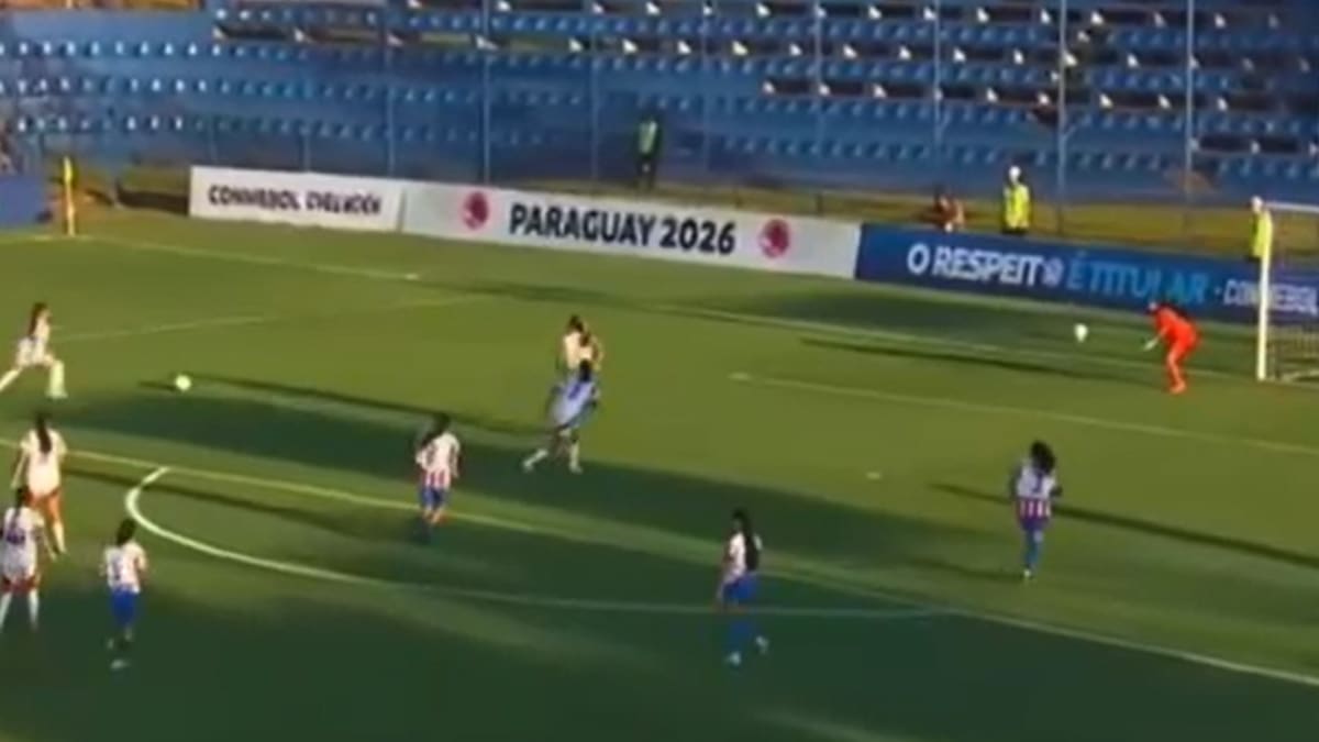 VIDEO | No se puede creer: el doble palo que impidió el gol de la Roja Femenina Sub 20 ante Paraguay