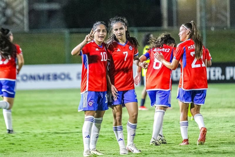 La Roja femenina Sub-17 se debe enfrentar a Bolivia y Paraguay