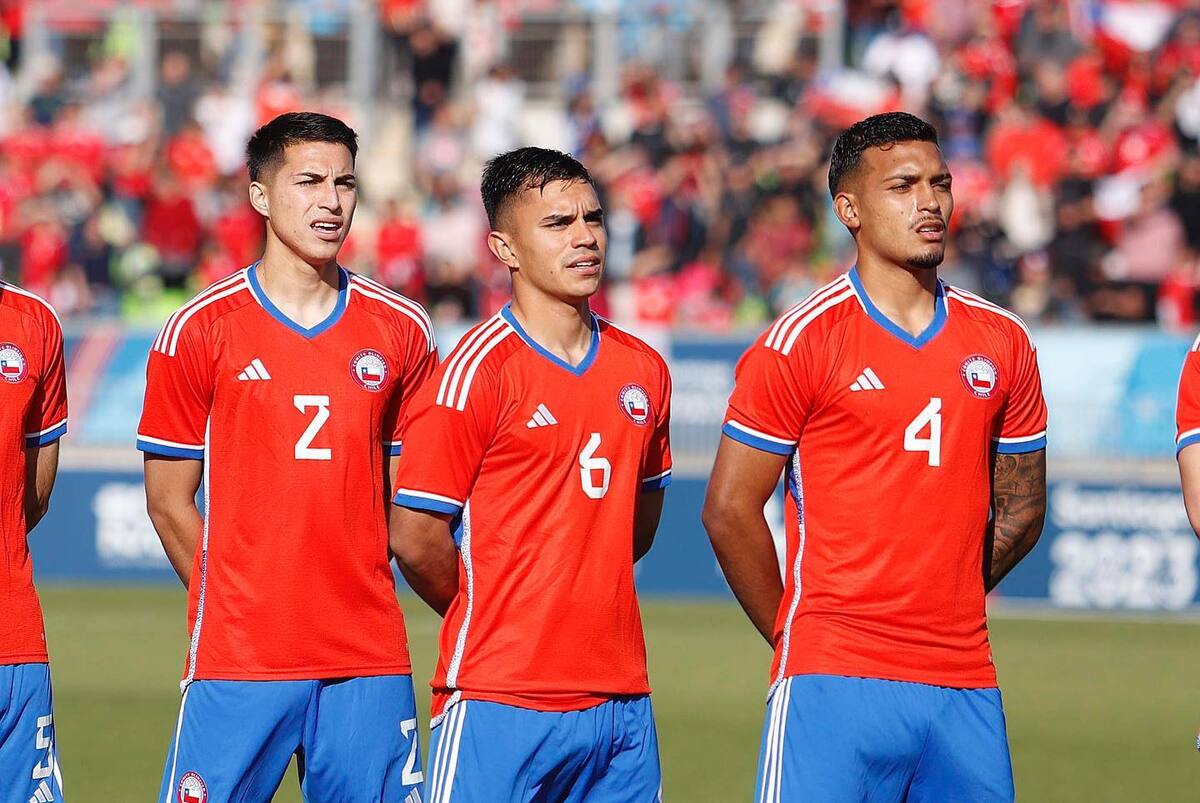 Jonathan Villagra, Vicente Pizarro y Daniel Gutiérrez por La Roja.