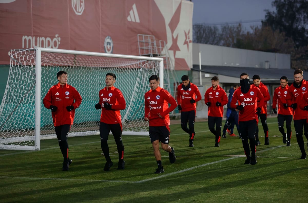 César Pérez es liberado por lesión en La Roja: se rompió el ligamento cruzado