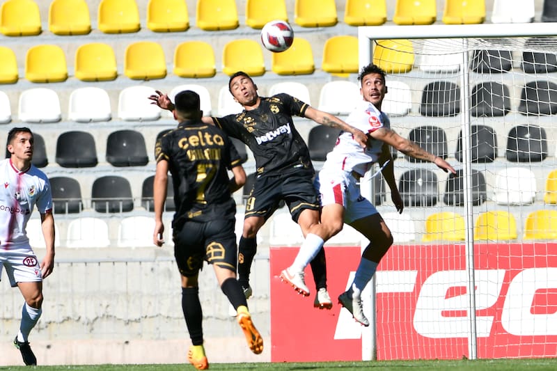 jugarán el clásico regional por Copa Chile. Foto: Photosport