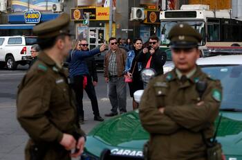 Carabinero infiltrado en Lo Hermida: ¿Qué atribuciones otorga la Ley al agente encubierto?