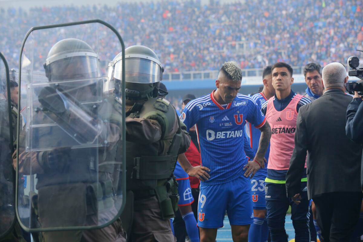 La advertencia que pone en riesgo el partido entre la U y Deportes Iquique. Foto: Aton.
