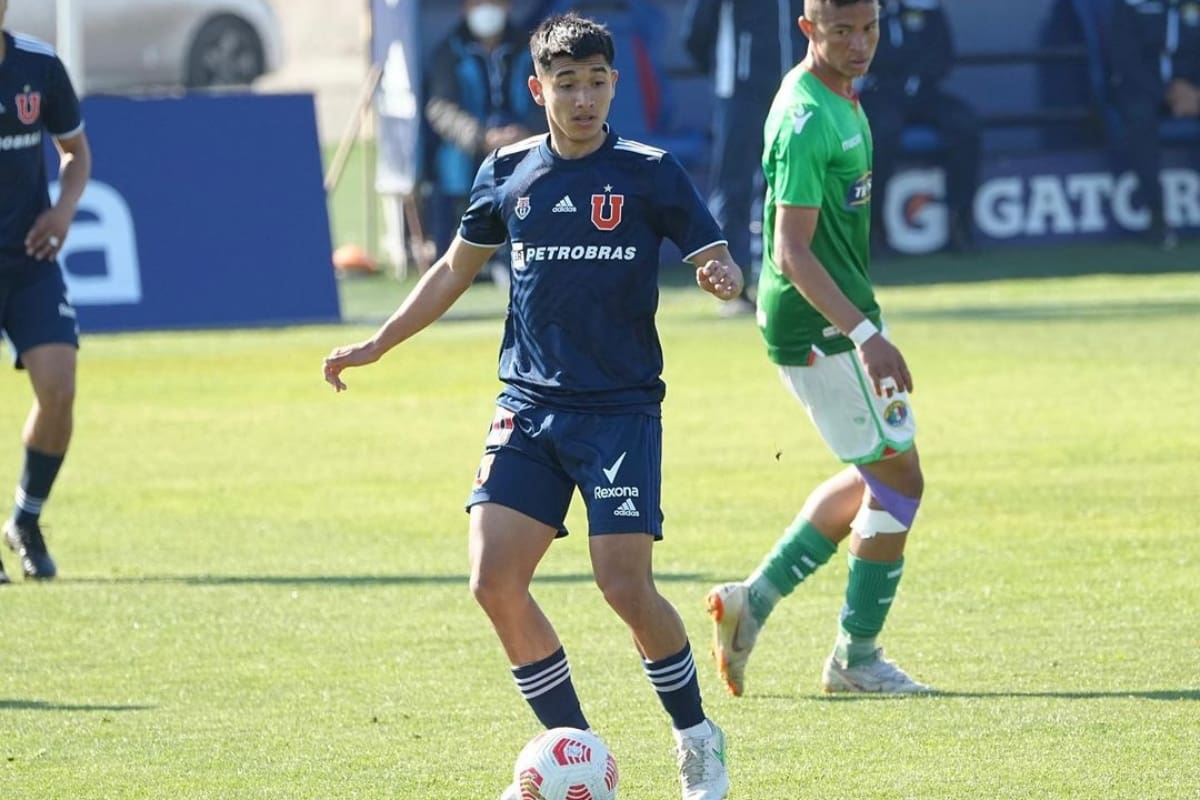 Jeison Fuentealba durante su época en la sub-21.