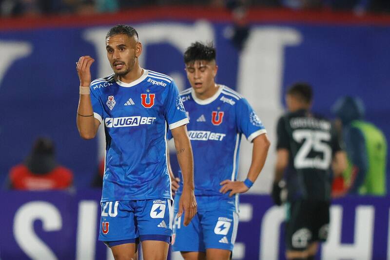 Federico Mateos fue el principal apuntado por los hinchas de la U tras el empate ante Cobresal. Foto: Aton.