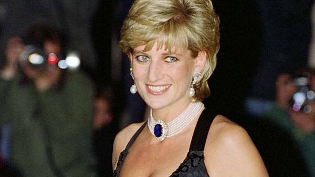 Lady Di entre flores y regalos: así fue su último festejo de cumpleaños