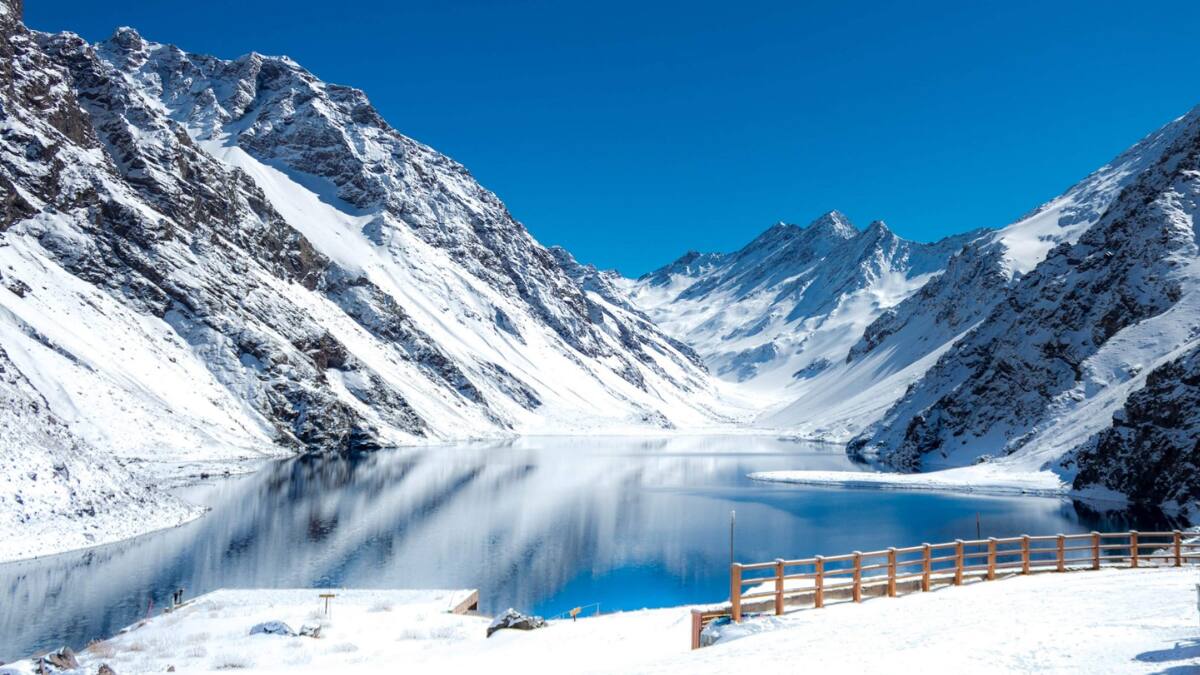 Un oasis inserto en la Región de Valparaíso: la increíble laguna de aguas cristalinas ubicada a solo dos horas de Santiago