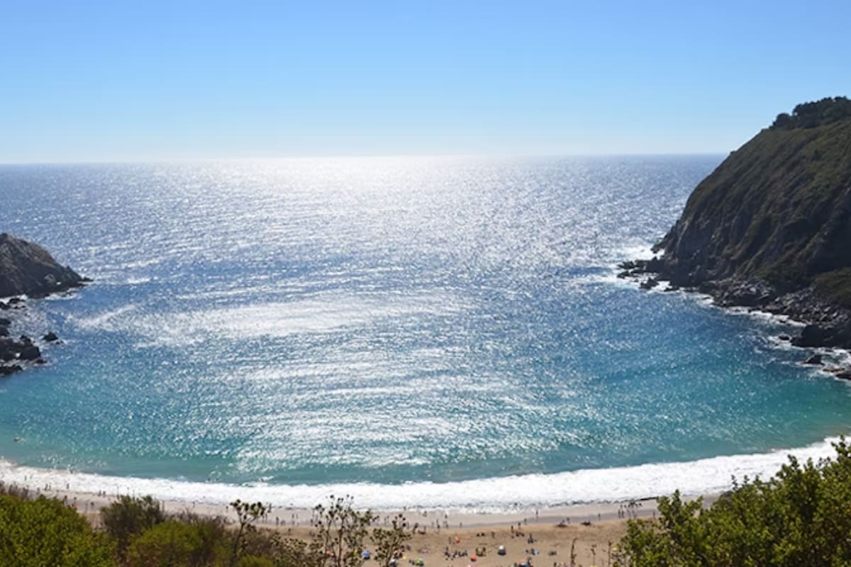 Visitar esta playa en Semana Santa es una excelente opción para descansar y relajarse en un fin de semana largo.