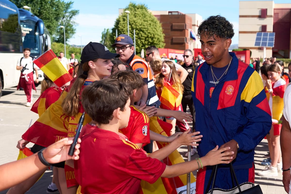 En Marruecos no olvidan la "traición" del crack del FC Barcelona.