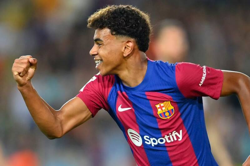 El jugador del Barcelona se convirtió en el octavo jugador más caro del mundo. Foto: Pau Barrena/AFP.