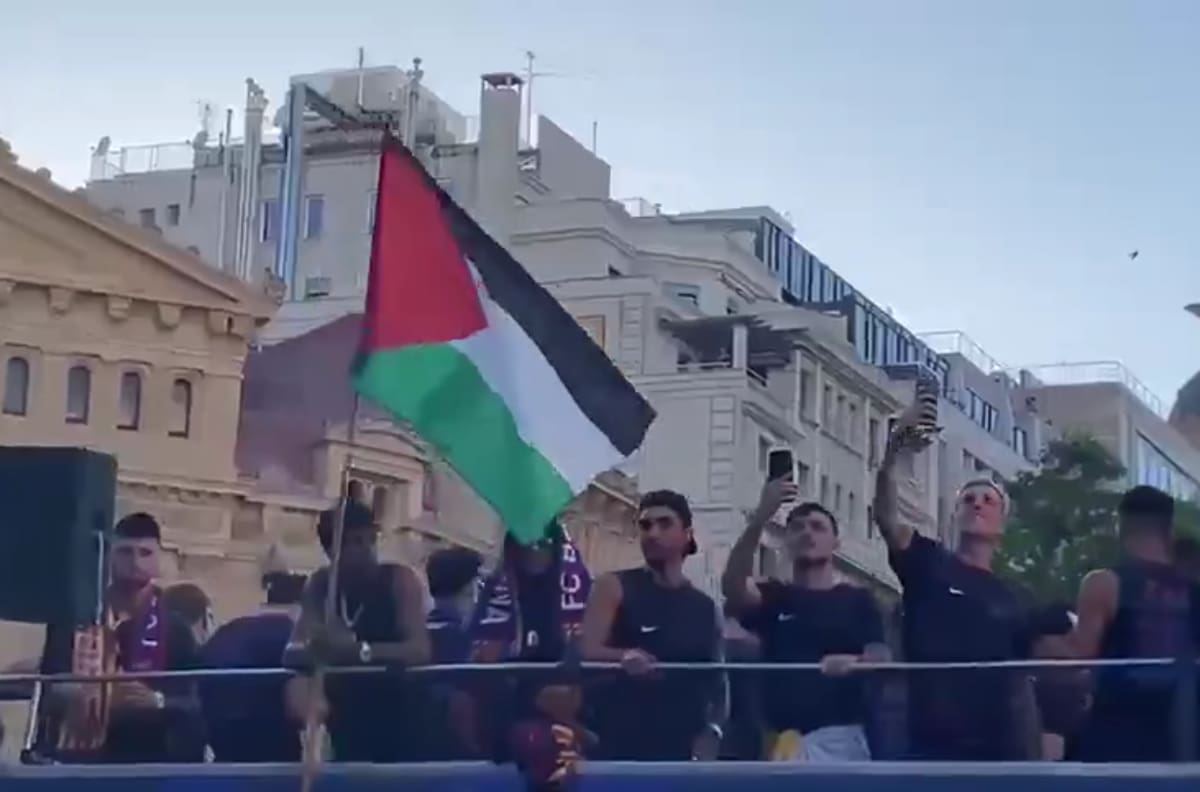 VIDEO | El gesto de Lamine Yamal con la bandera de Palestina que dio la vuelta al mundo