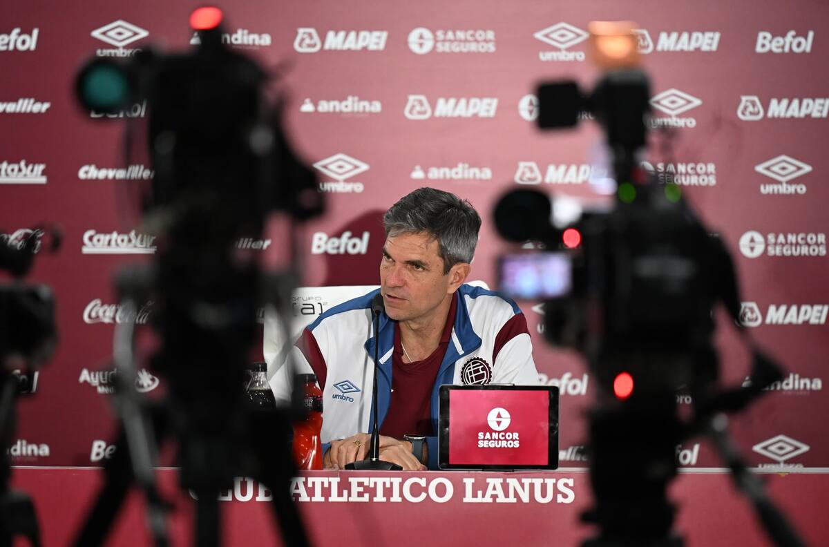 “Acá encontró su lugar”: en Lanús desmenuzan la revancha de Mauricio Pellegrino tras dejar la U