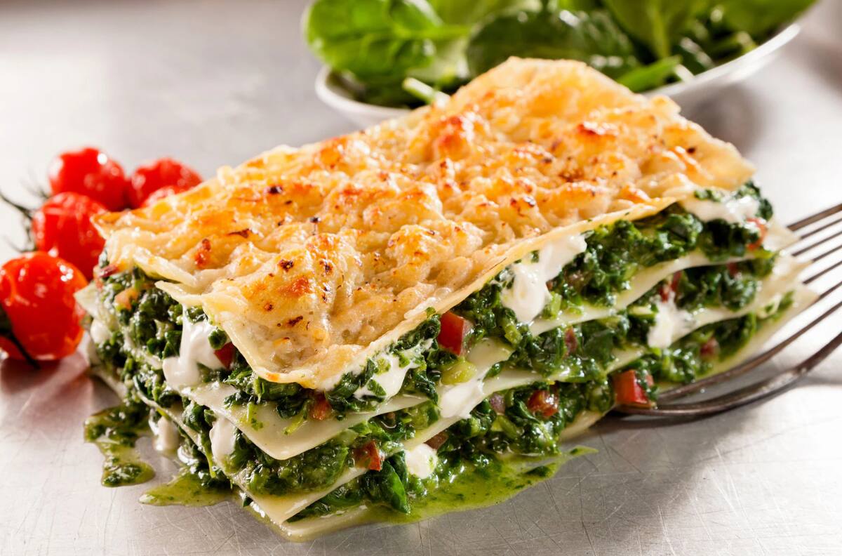 Receta de lasaña navideña: disfruta de una exquisita preparación de pollo y espinacas para deleitar a tu familia