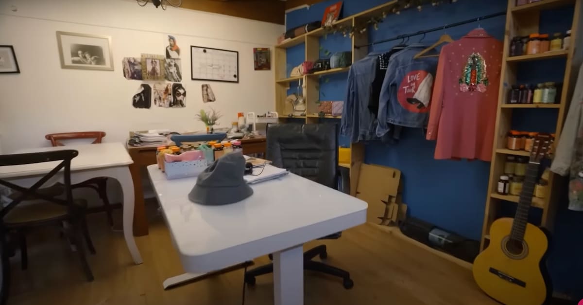Laura Prieto mostró su taller.