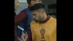 VIDEO | Insólito: delantero de Lanús “cobró” el offside de su propio compañero ante la U